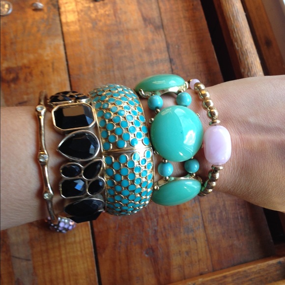 Lot of Bracelets - Picture 8 of 8